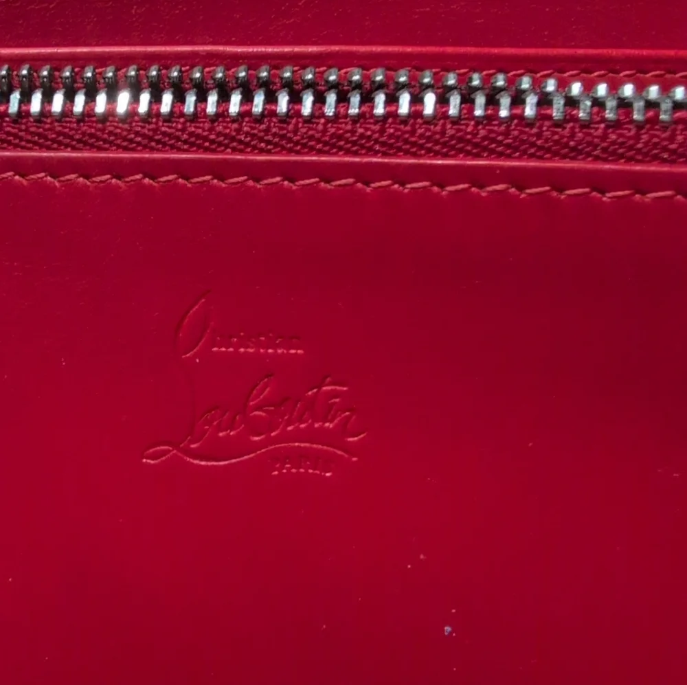 Christian Louboutin Cream Studded Preloved Long Zip Wallet Well Made - Picture 13 of 15